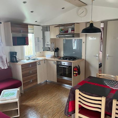 Mobilhome Camping Proche Des Plages Сен-Жан-де-Мон Экстерьер фото